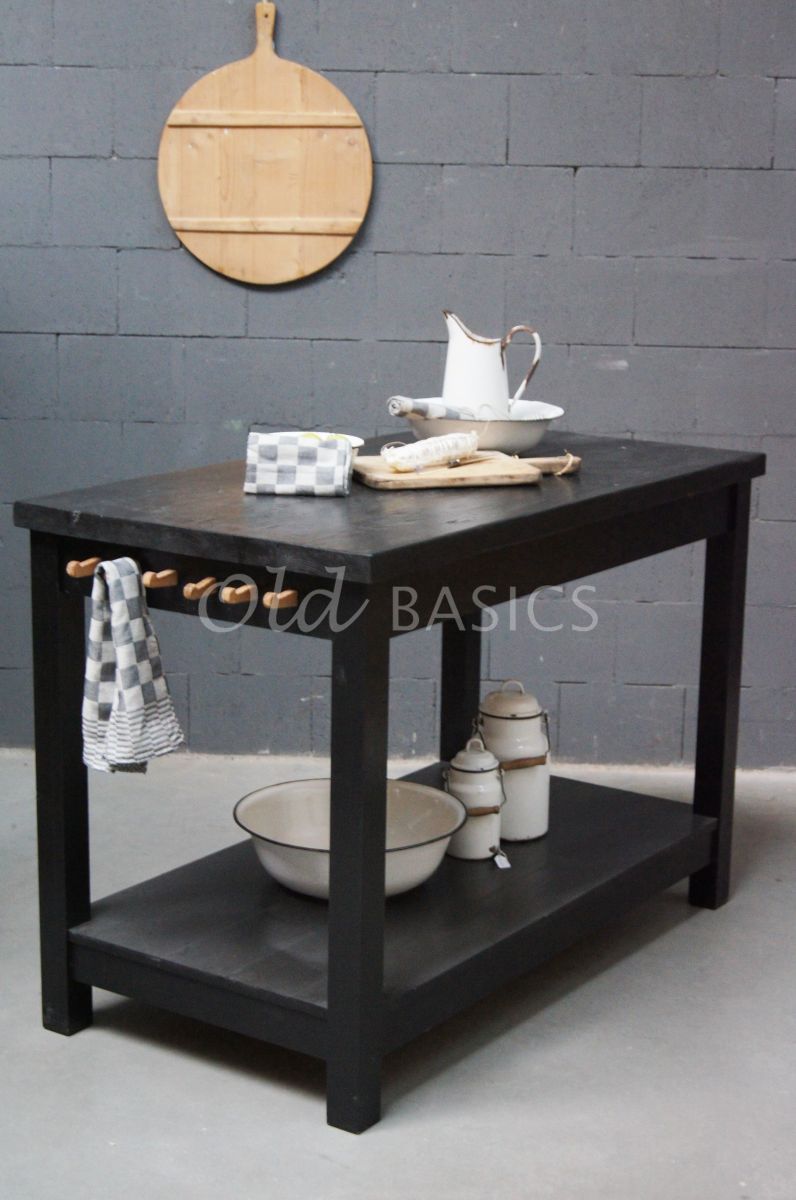 Keukentafel, zwart, materiaal hout